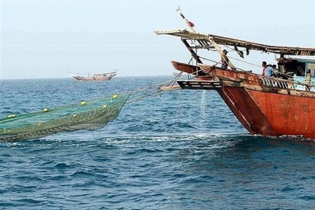 ضربه قاطع پلیس کیش به صید غیرمجاز؛ ۴۶ شناور متخلف توقیف شد